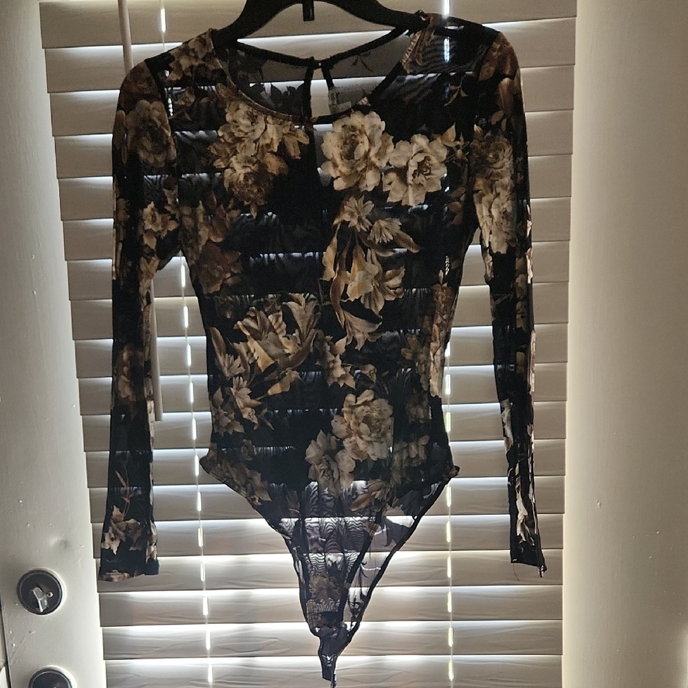 Charlotte Russe Black Floral Long Sleeve Bodysuit
